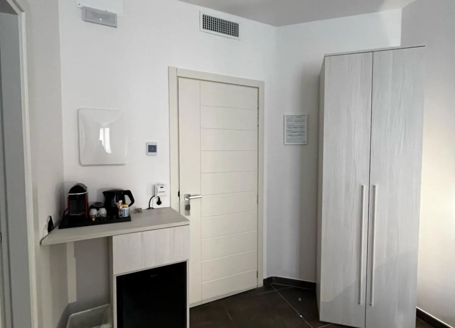 Joyfuel Accomodation Finale Ligure Guest house