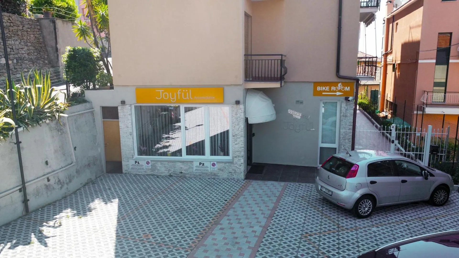 Guest house Joyfuel Accomodation Finale Ligure